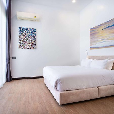 Villa Sky - Luxury 4Br Getaway In Phuket Ban Kata Bagian luar foto